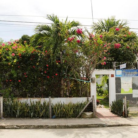 Hostal Del Mar - Tolu Exterior photo