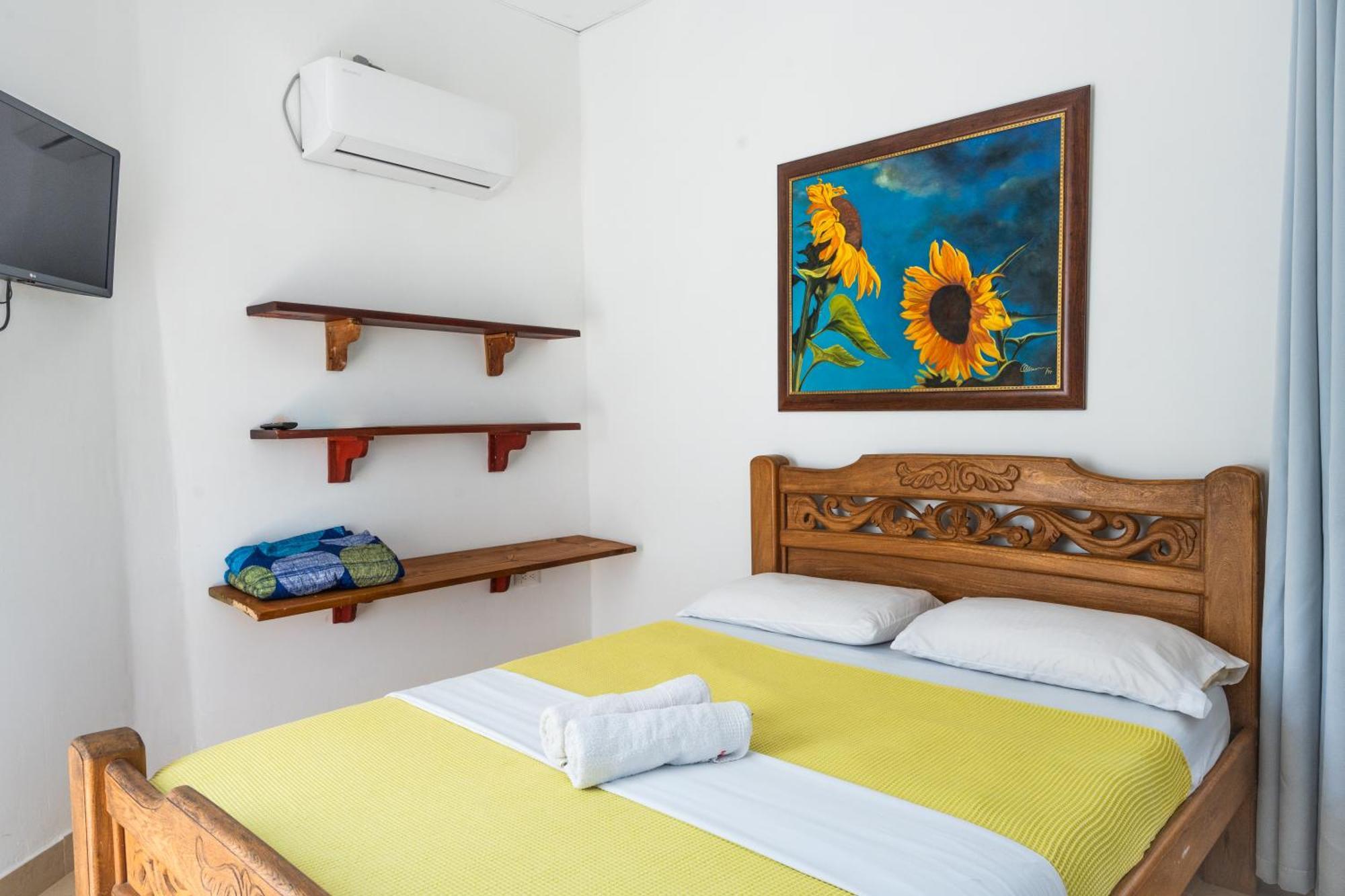 Hostal Del Mar - Tolu Exterior photo