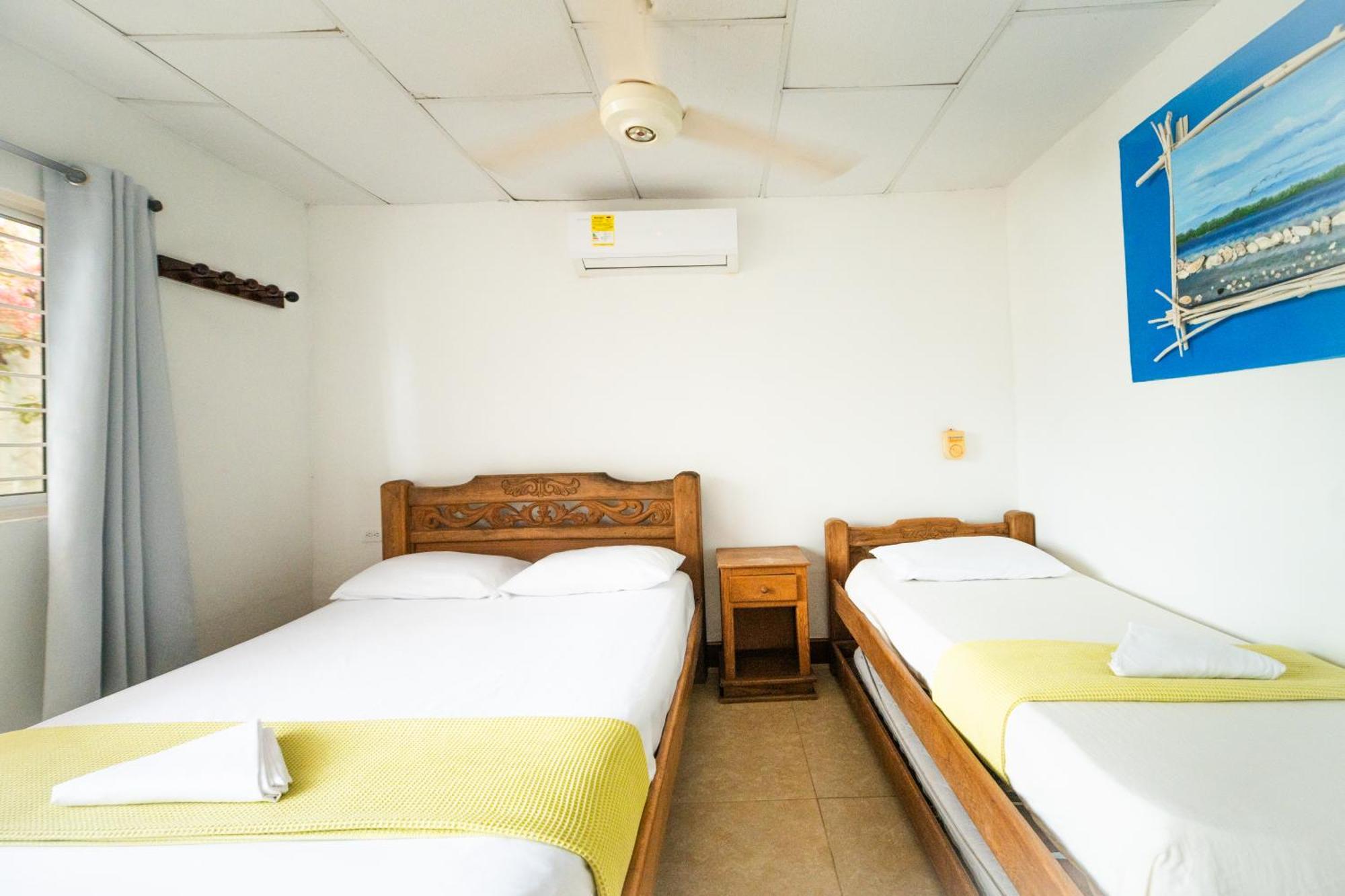 Hostal Del Mar - Tolu Exterior photo