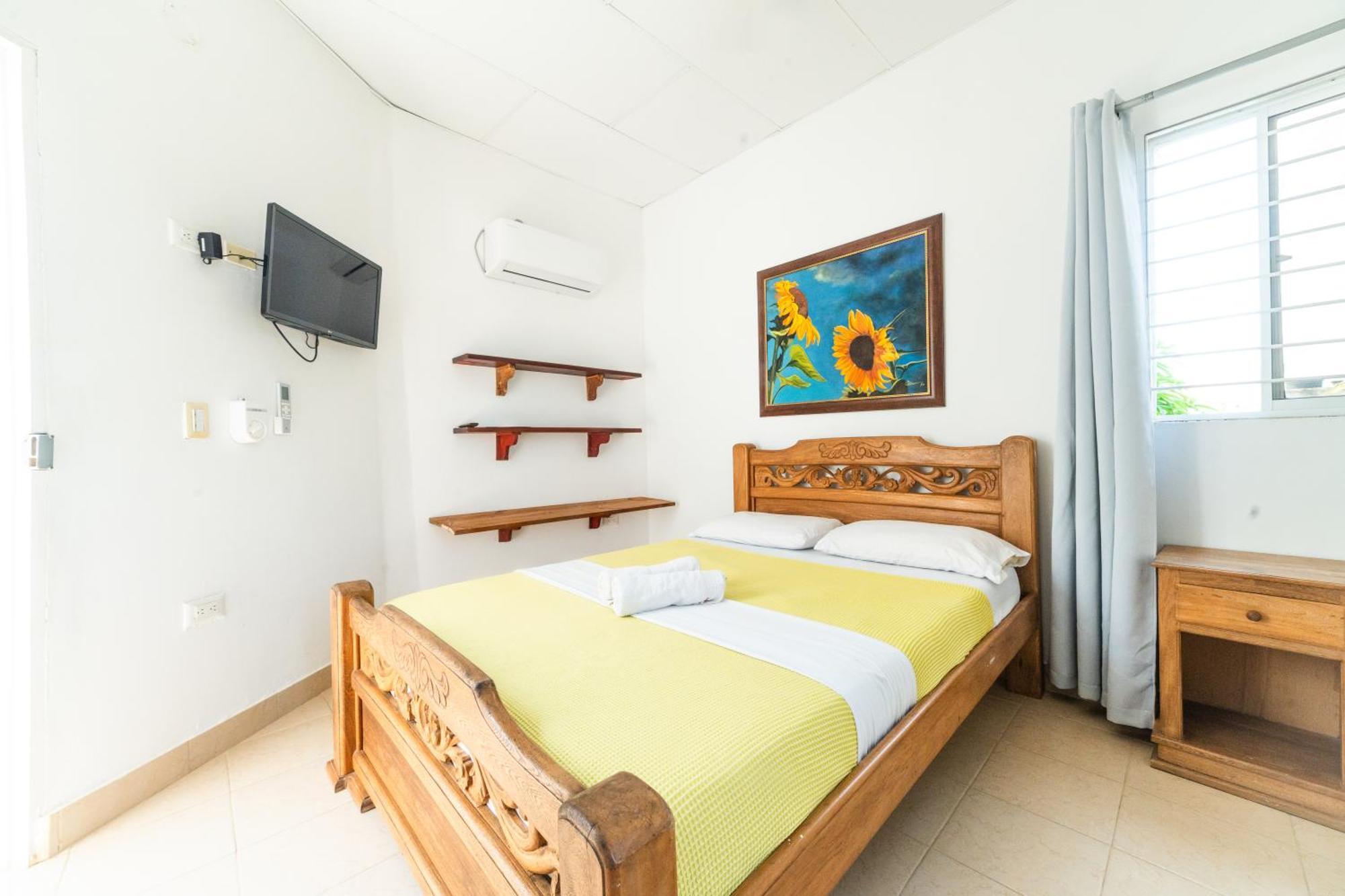 Hostal Del Mar - Tolu Exterior photo