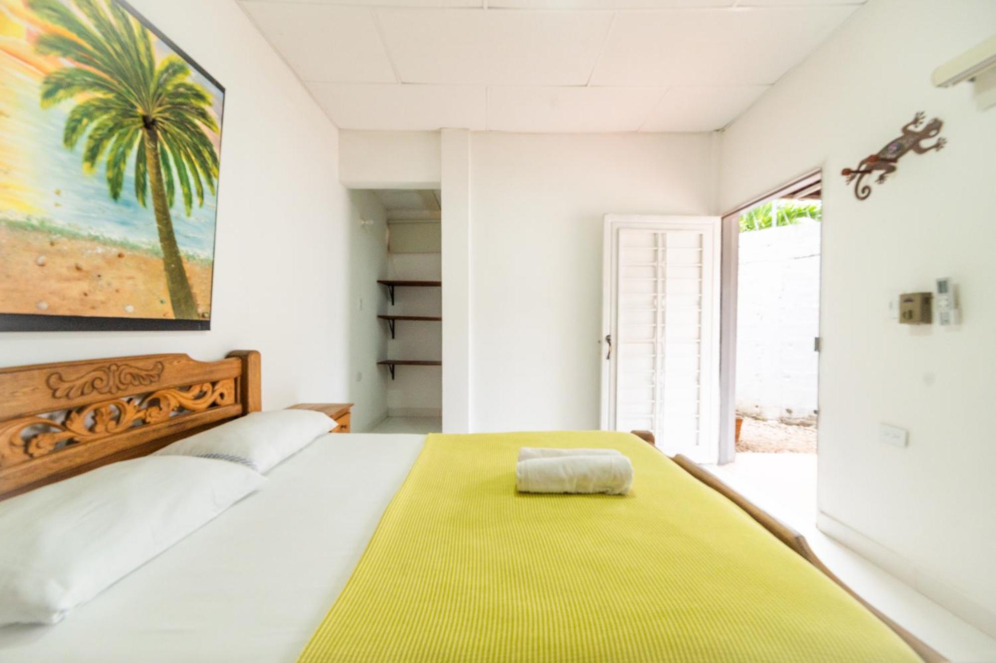 Hostal Del Mar - Tolu Exterior photo