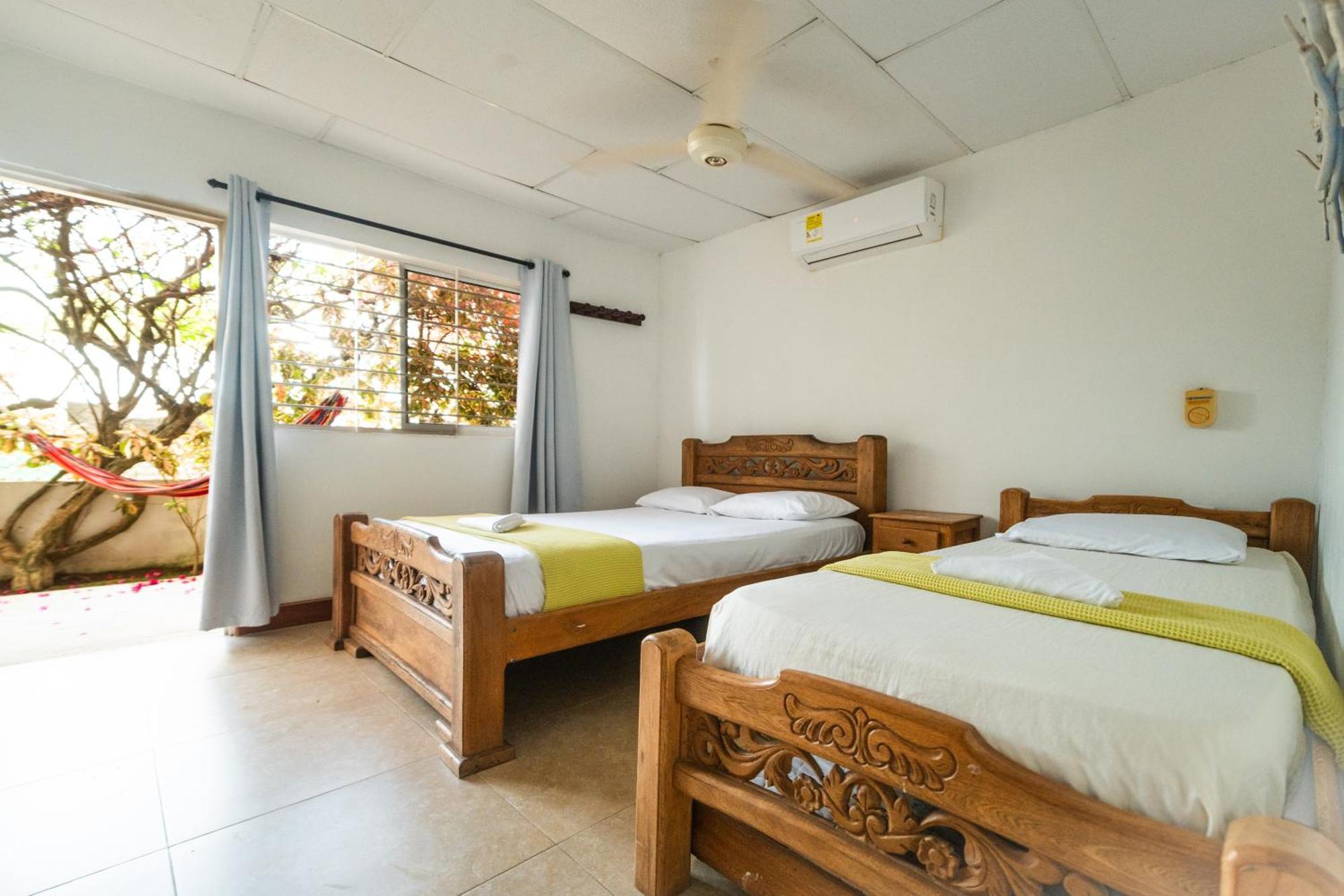 Hostal Del Mar - Tolu Exterior photo
