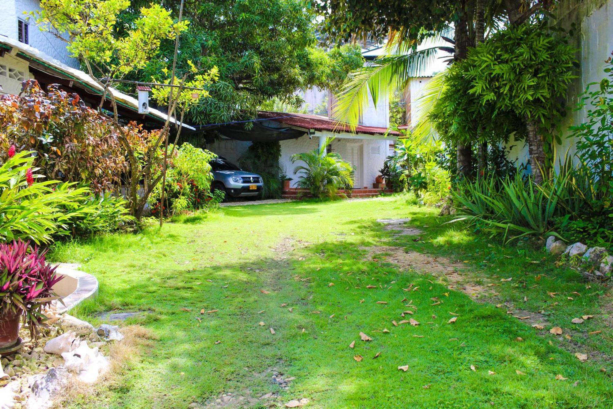 Hostal Del Mar - Tolu Exterior photo
