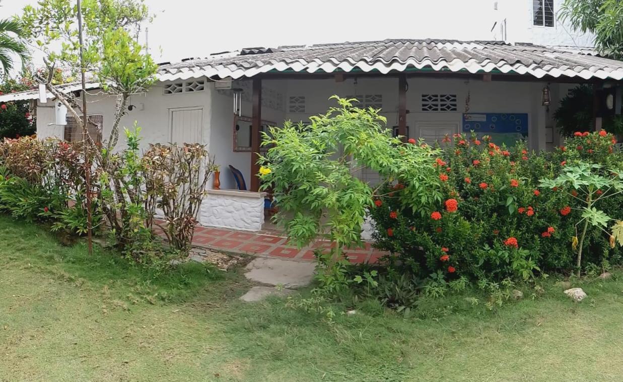 Hostal Del Mar - Tolu Exterior photo